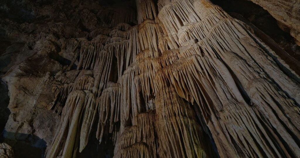 mammoth cave formation