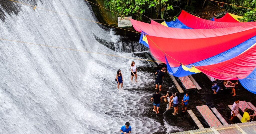 labasin waterfalls restaurant in the philippines