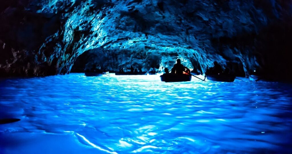 boating in italy's blue grotto